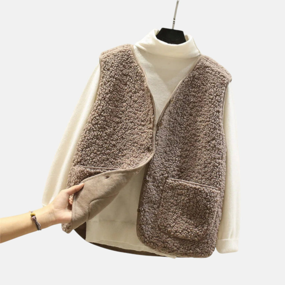 Moore | Cozy Fleece Vest