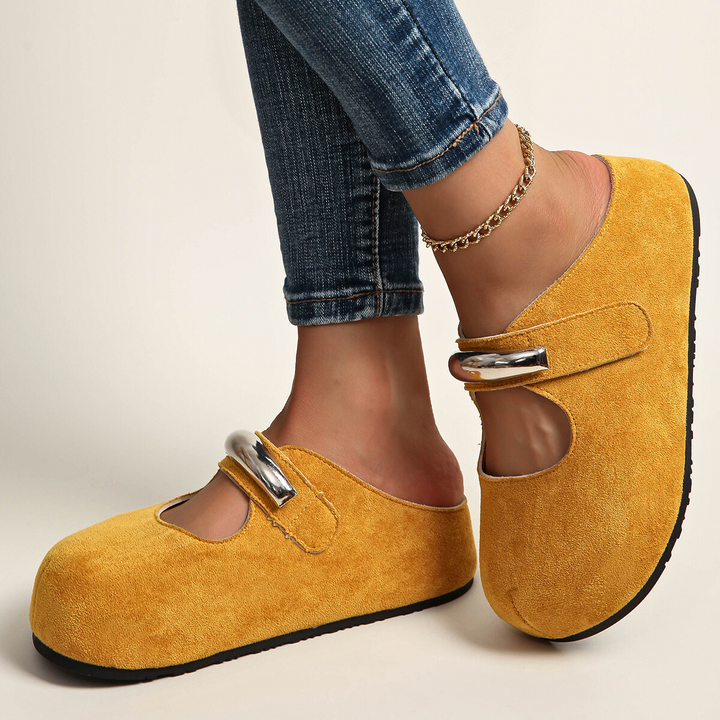 Ylvina | Comfortable Buckle Shoes