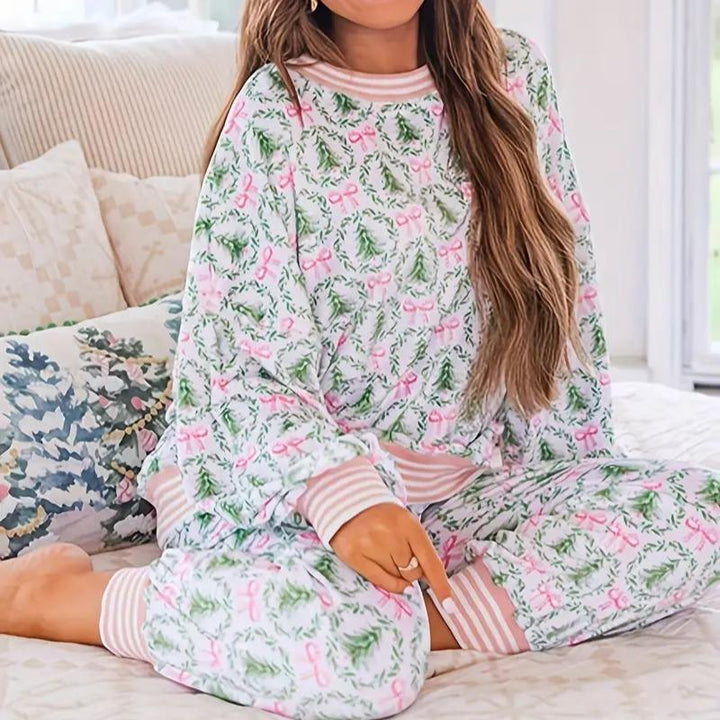 Aubrey | Cozy Christmas Bow Print Loungewear Set