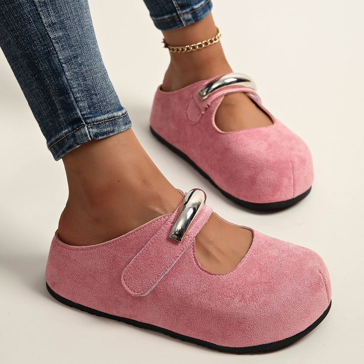 Ylvina | Comfortable Buckle Shoes