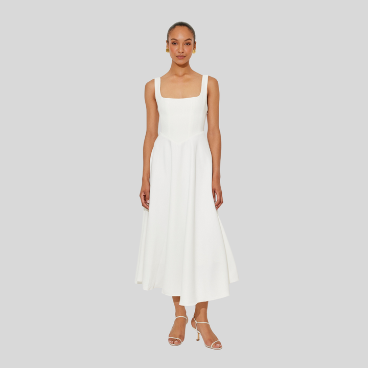 Amelia | Timeless Flowy Midi Dress
