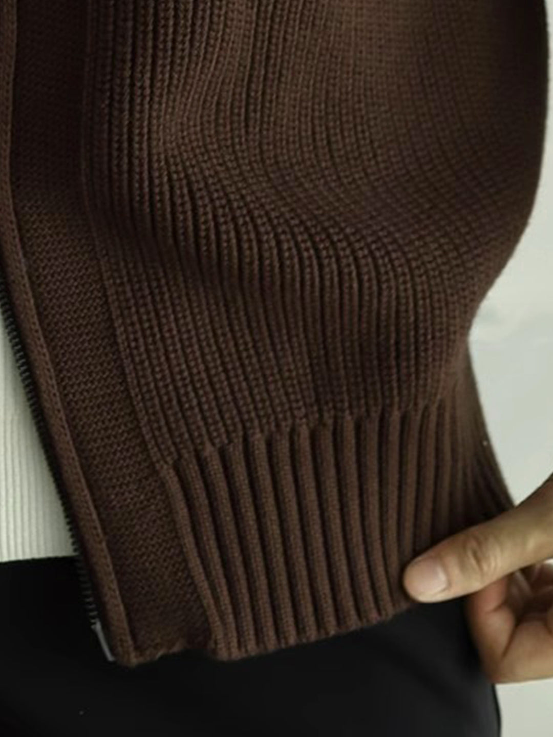 Daniel | Zip Sweater