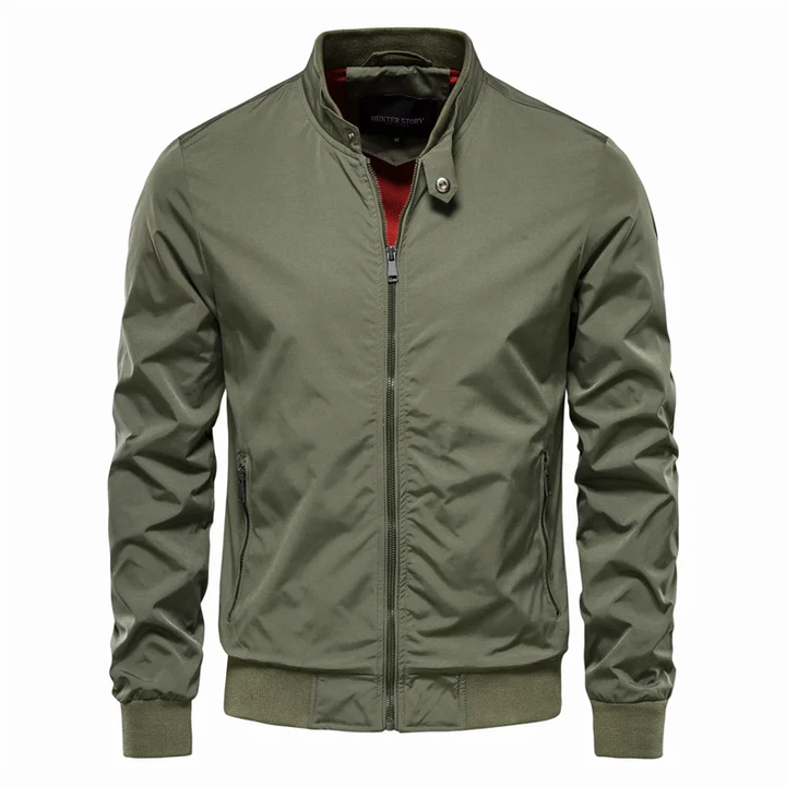 Behrend | Sporty and Elegant Bomber Jacket